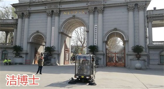 潔博士掃地車(chē) 潔博士掃地車(chē)