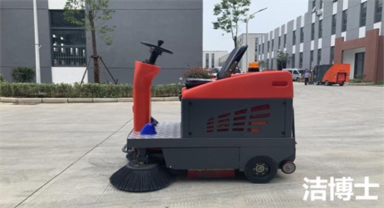 掃地車(chē) 掃地車(chē)