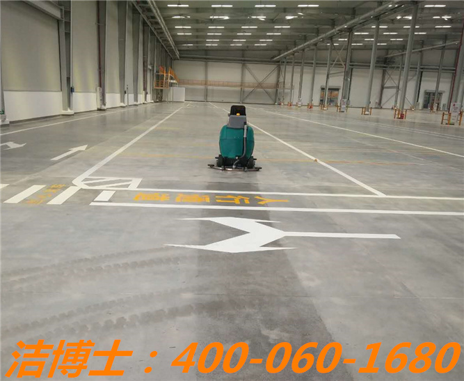 潔博士駕駛洗地機客戶(hù)案例—可口可樂(lè ) 潔博士駕駛洗地機客戶(hù)案例—可口可樂(lè )