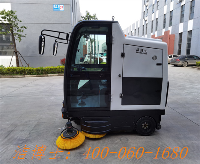 潔博士駕駛掃地機用戶(hù)案例——群創(chuàng )光電股份有限公司 潔博士駕駛掃地機用戶(hù)案例——群創(chuàng )光電股份有限公司